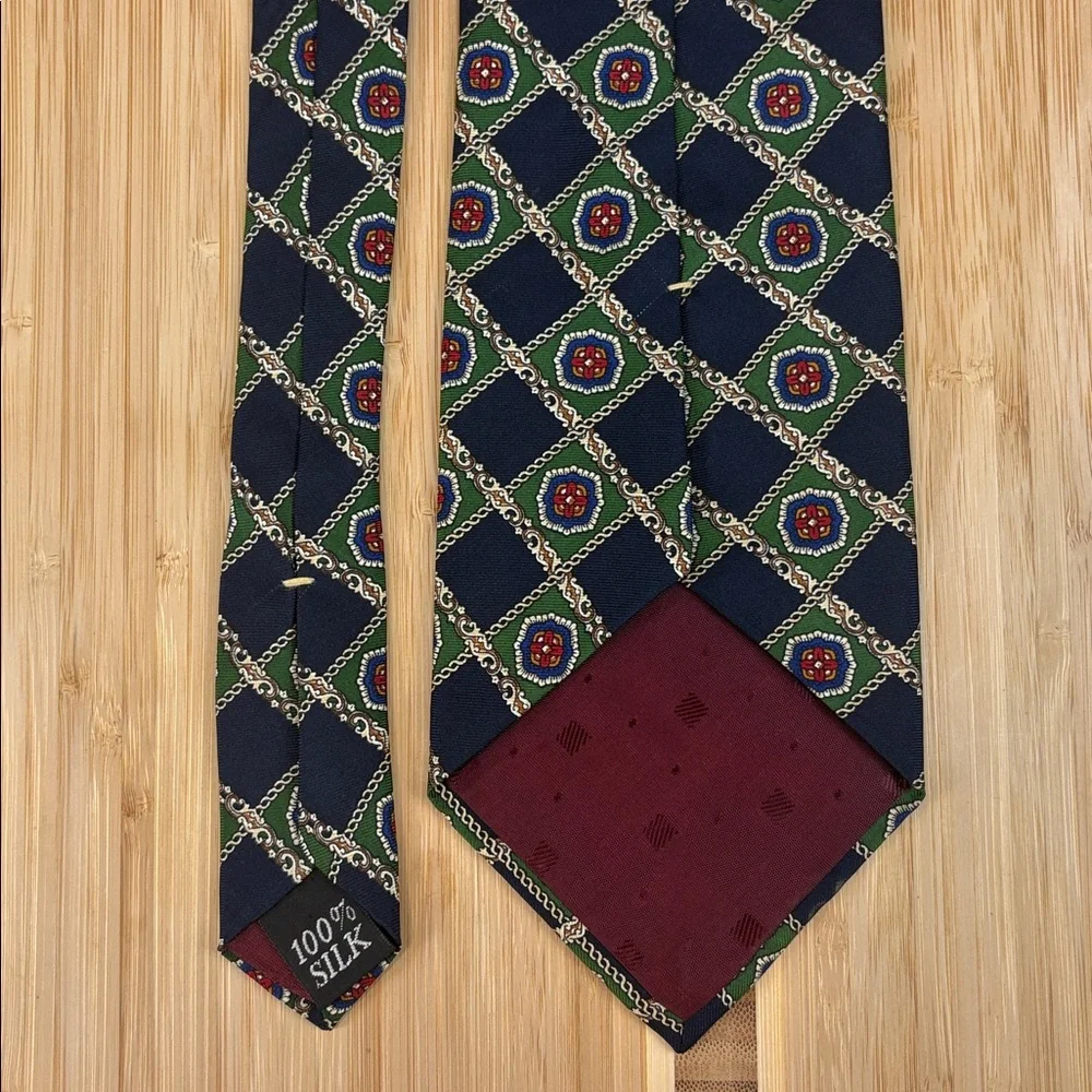 Madison & Rhodes‎ Neck Tie